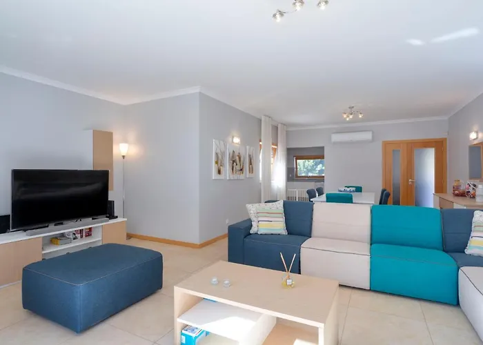 Mathilda By Interhome 알부페이라